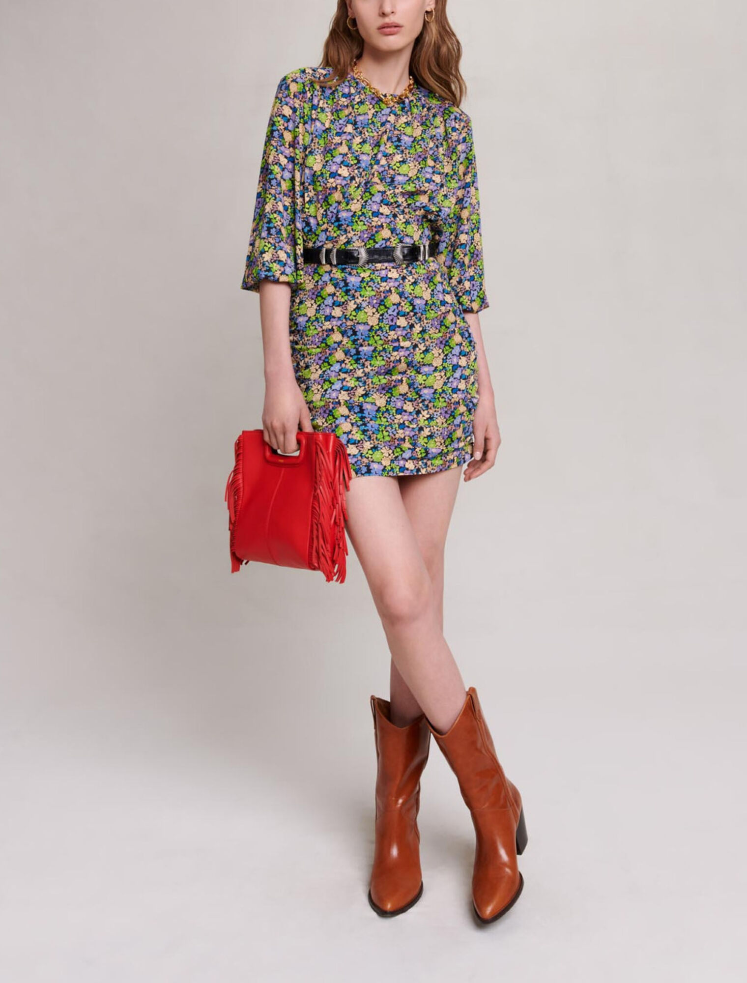 Vestido corto con estampado floral