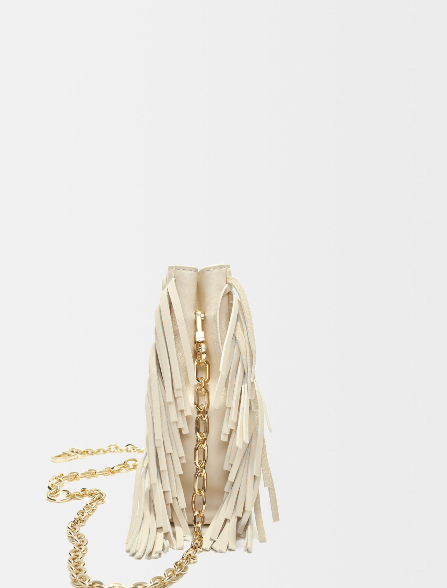 Bolso de piel con cadena