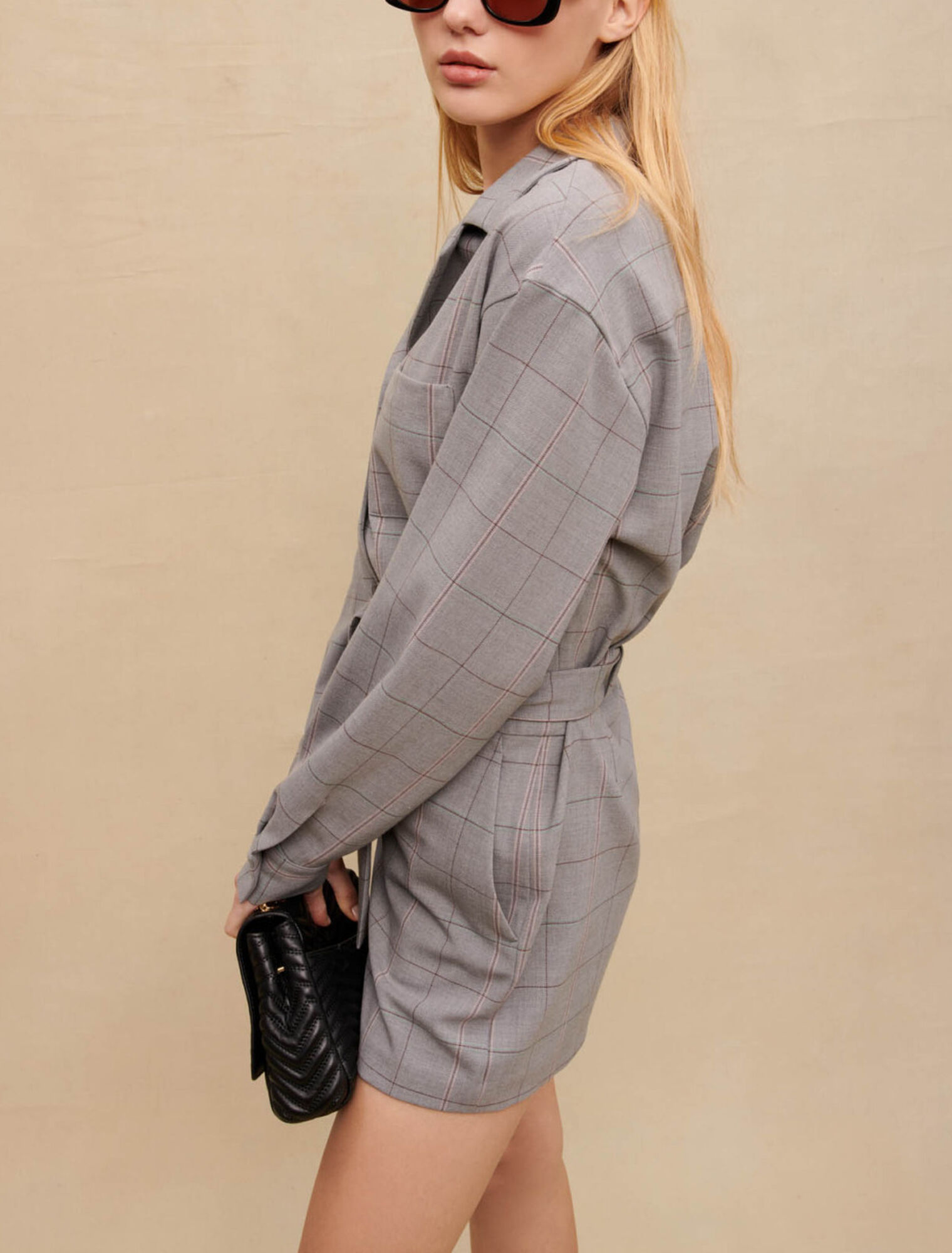 Mono corto de cuadros escoceses