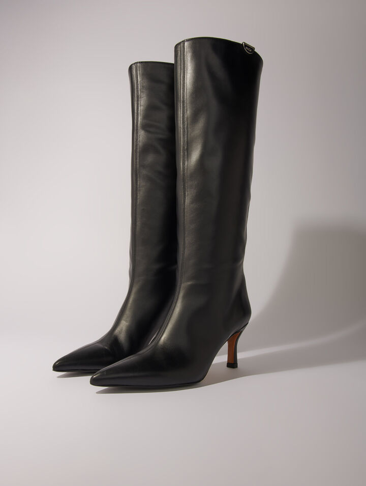 Botas de cuero con puntera fina