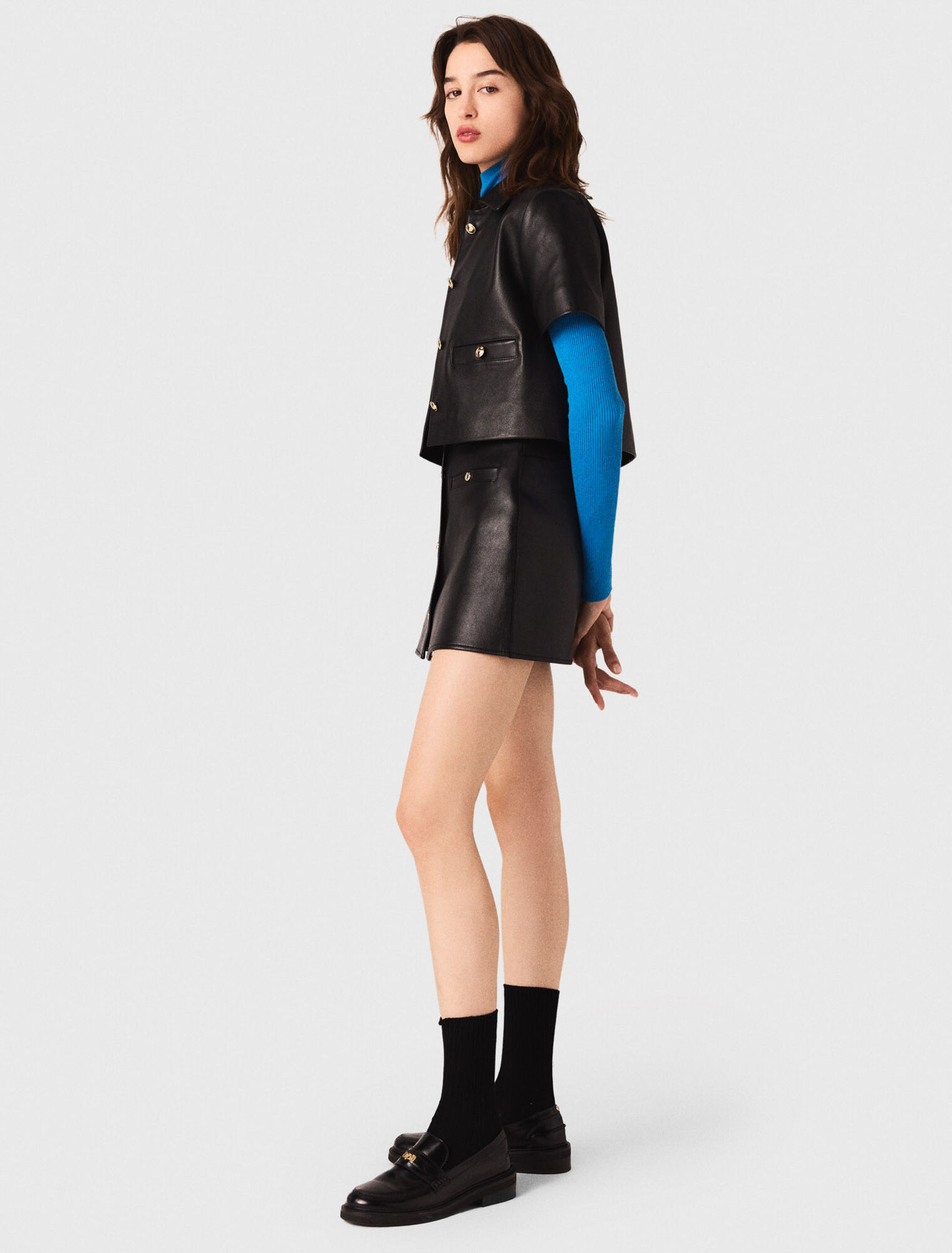 Chaqueta corta de piel