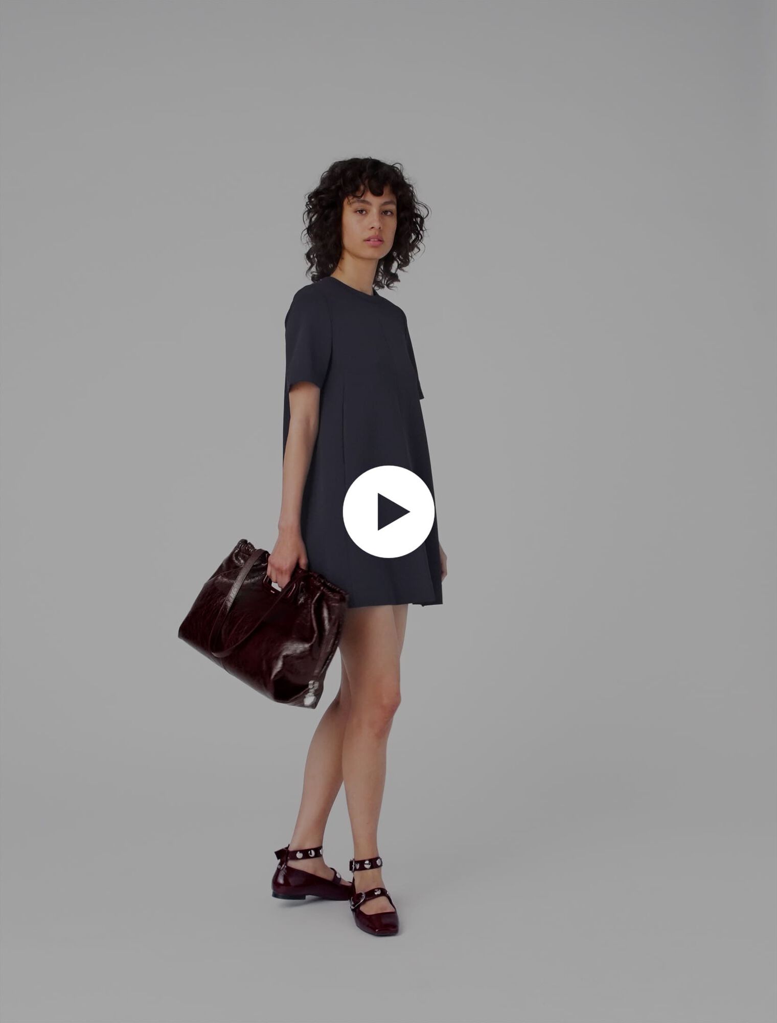 Vestido trapecio de crepé grueso