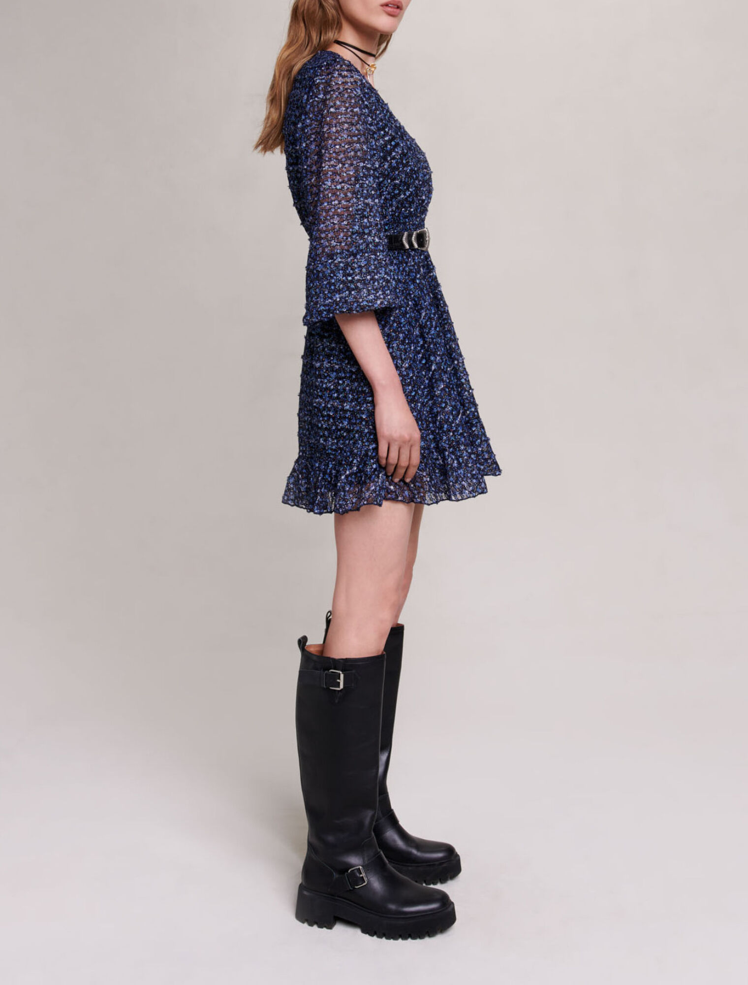 Vestido centelleante con volantes