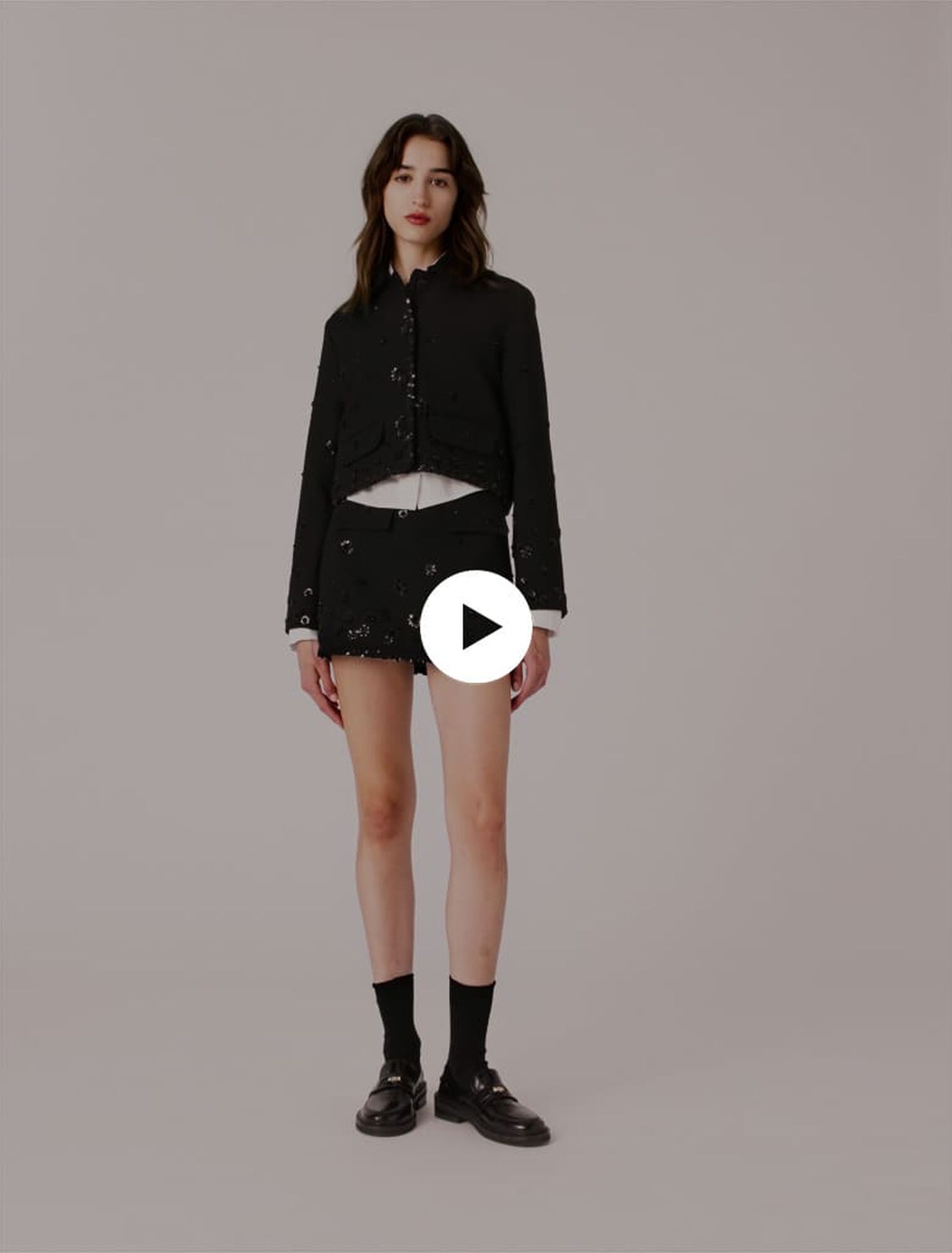 Chaqueta corta bordada
