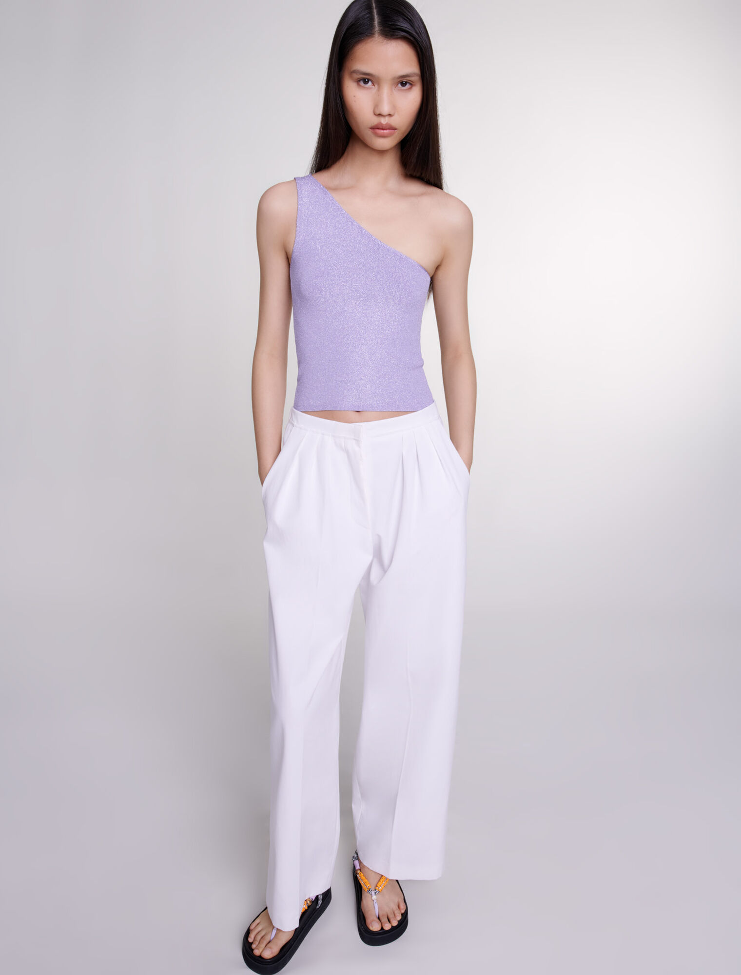 Pantalón ancho