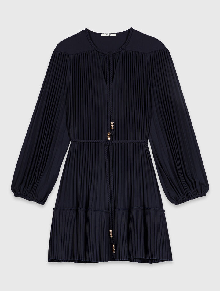 Vestido corto plisado