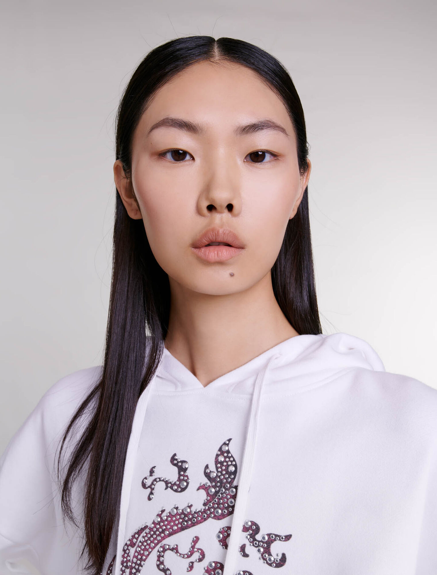 Sudadera oversize con strass