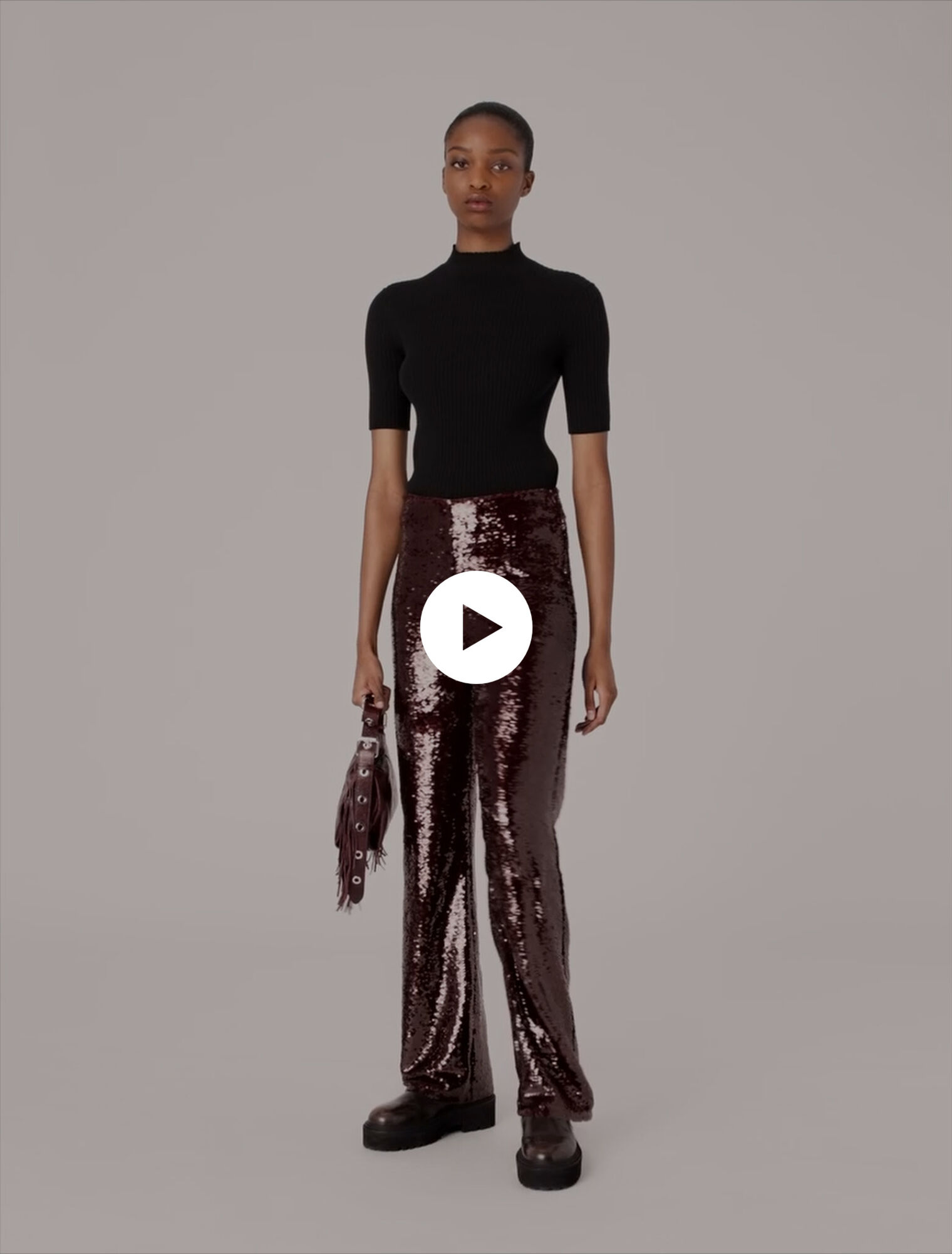 Pantalón bordado de lentejuelas