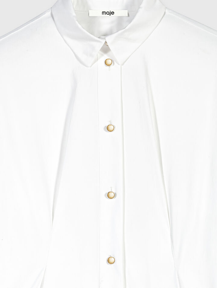 Camisa con cordones en la espalda