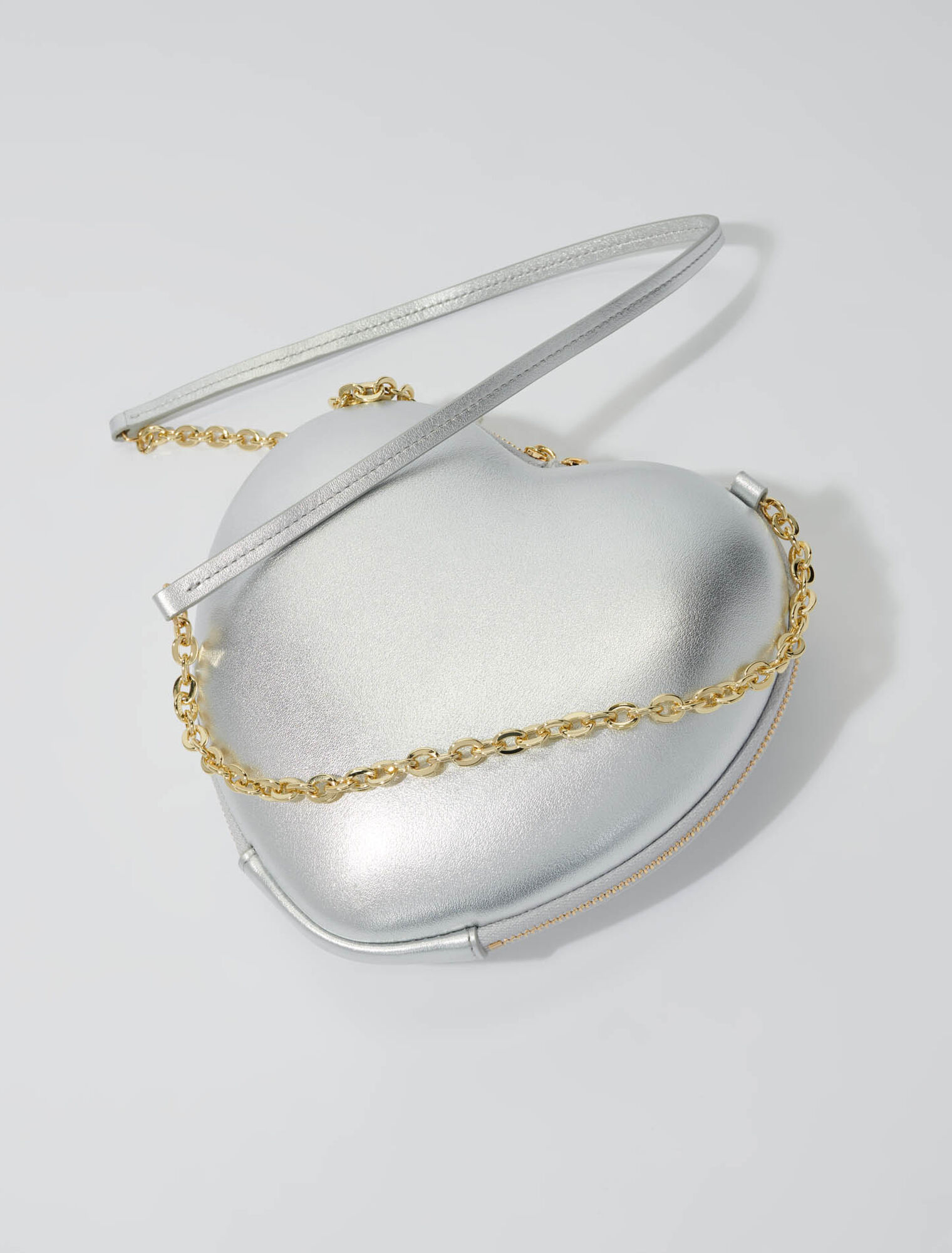 Bolso de corazón de cuero