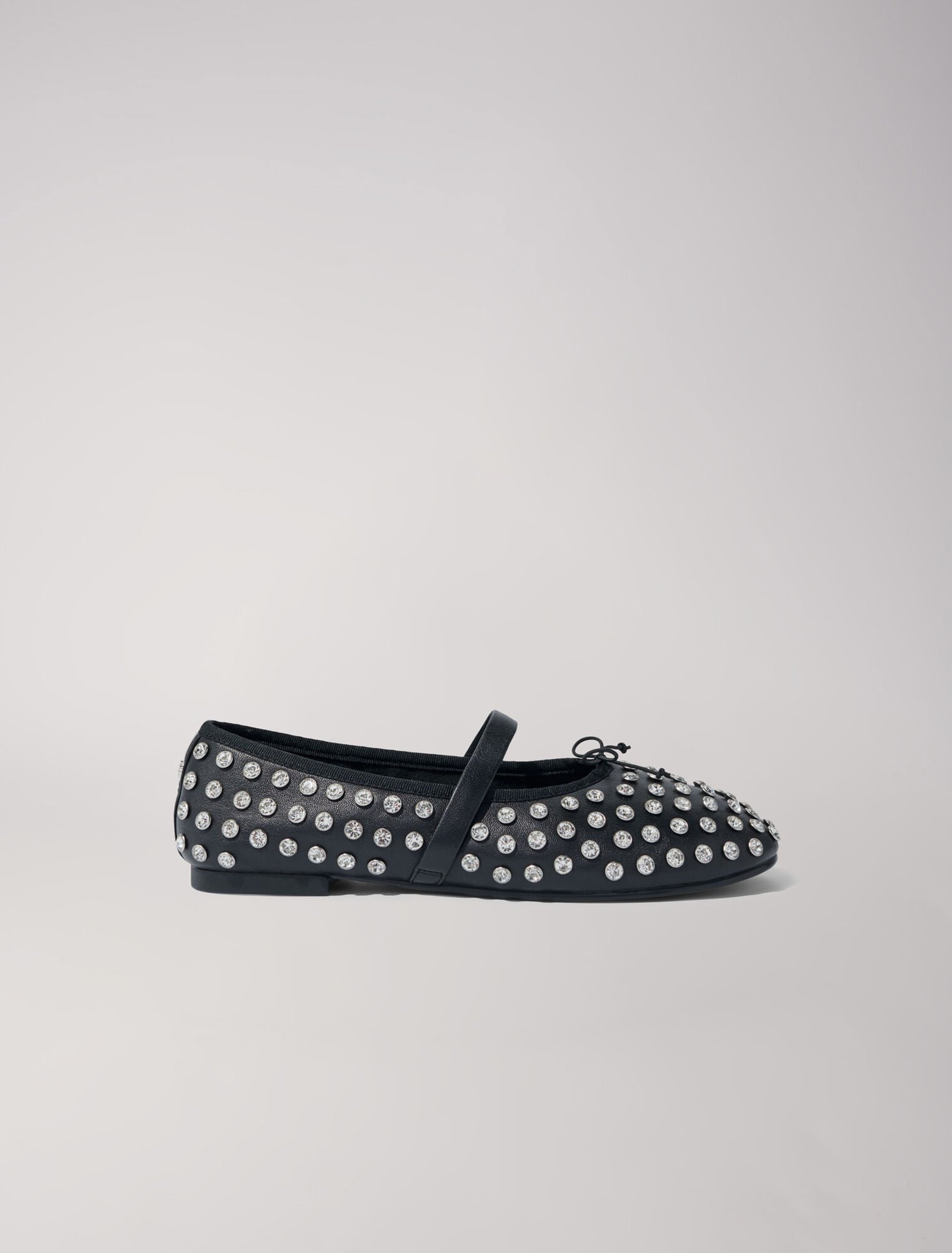 Bailarinas adornadas con strass