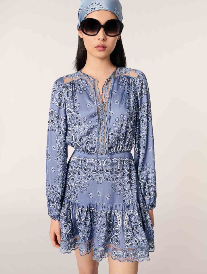 Vestido corto fluido con estampado