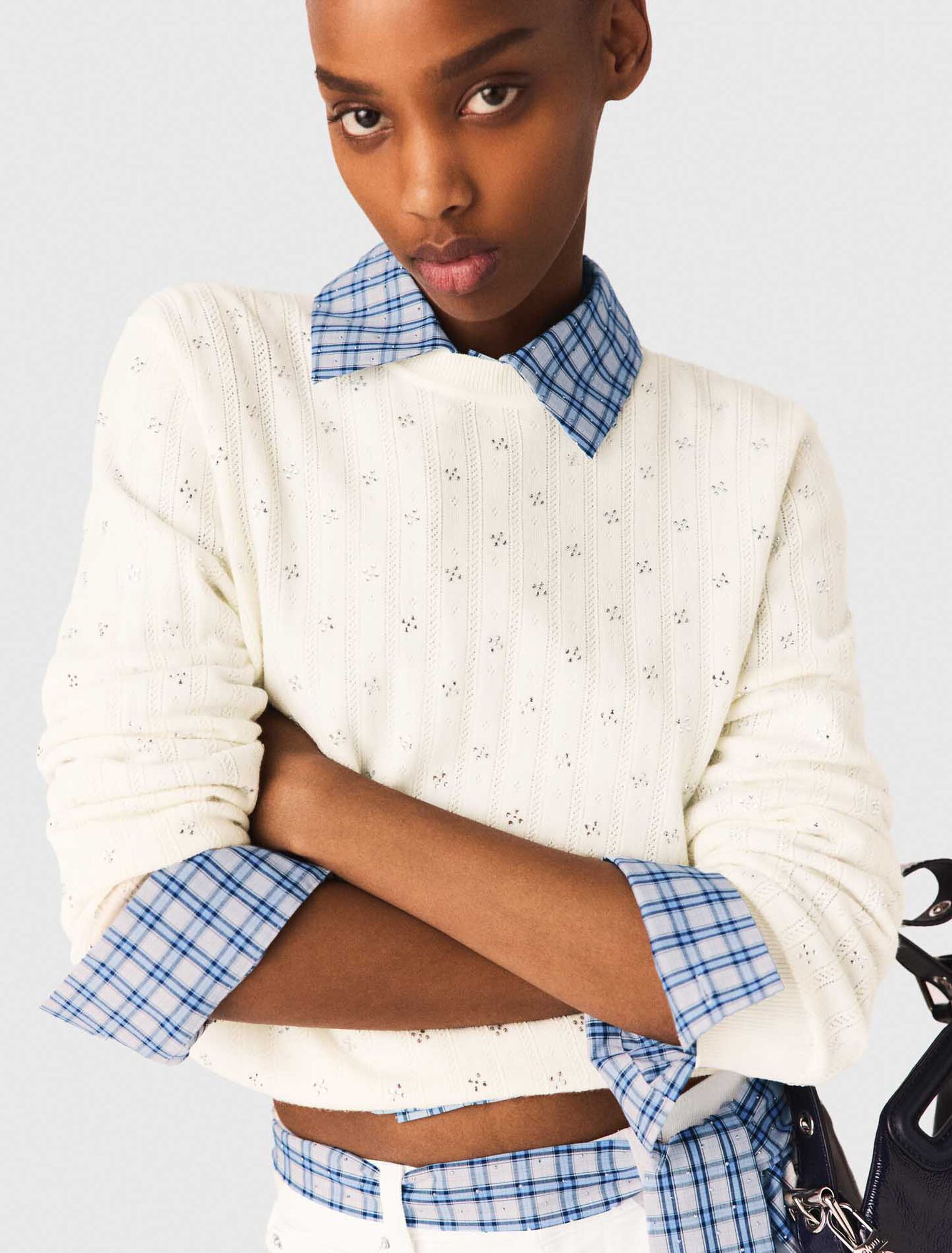 C&aacute;rdigan con strass delantero