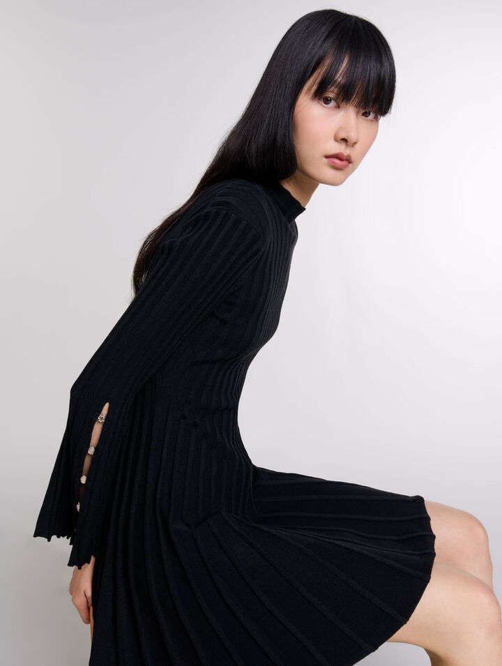 Vestido corto de punto