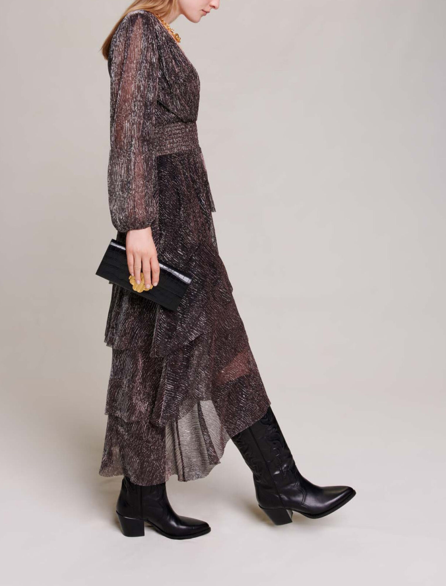 Vestido largo con volantes