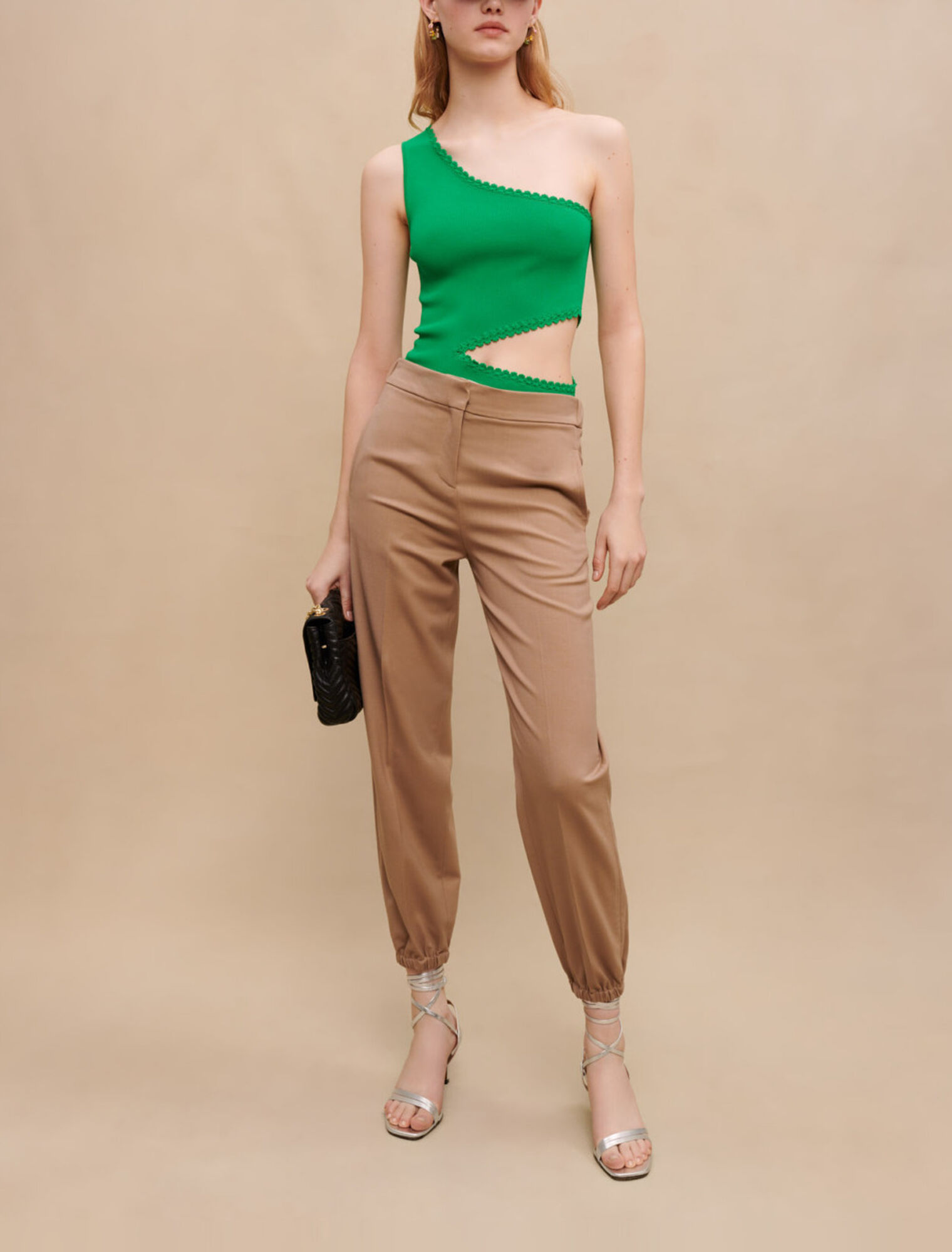 Pantalones tobilleros ajustados