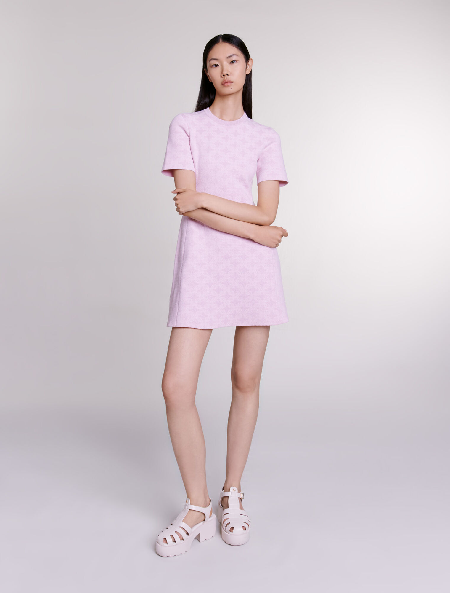 Vestido corto de punto jacquard