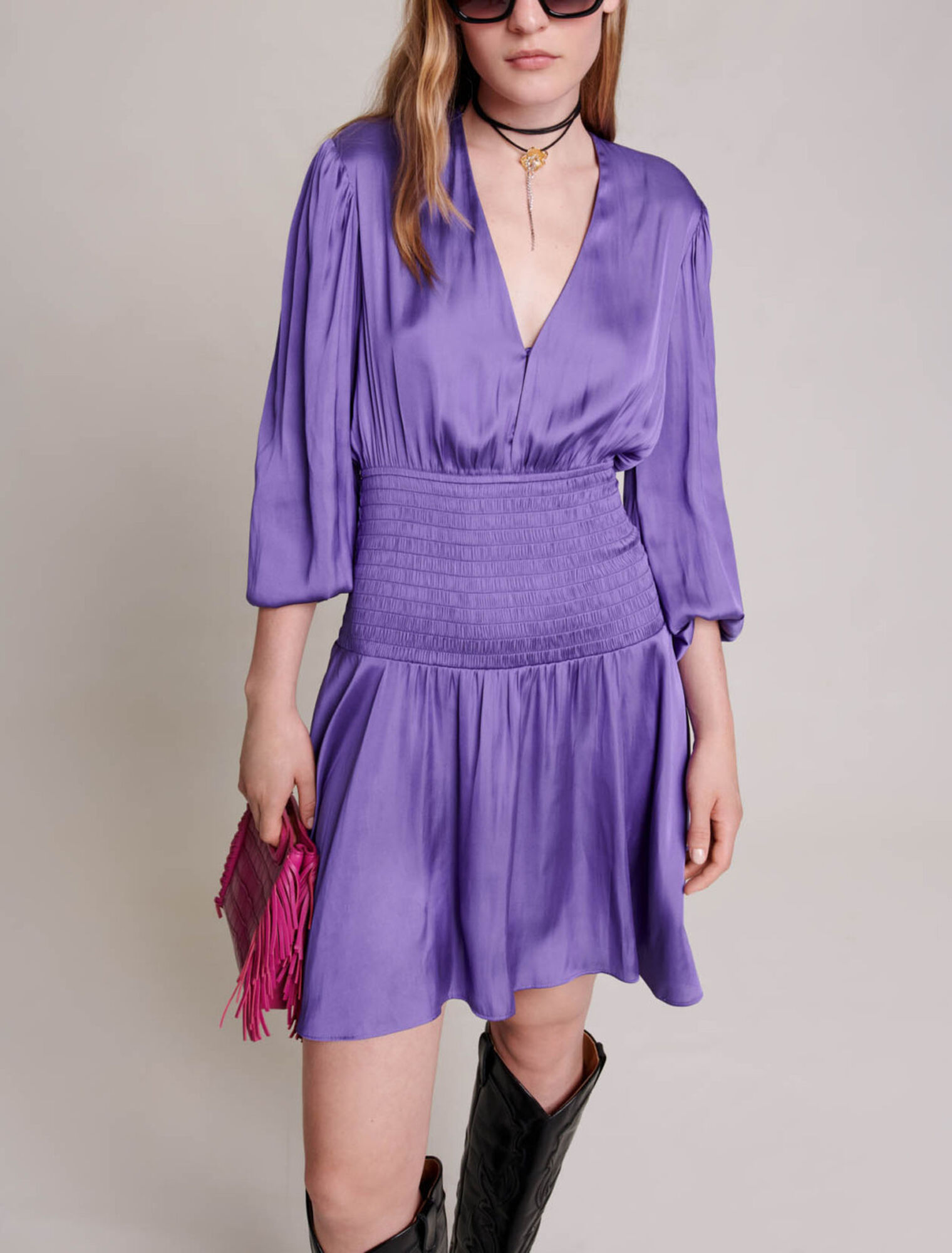 Vestido corto satinado