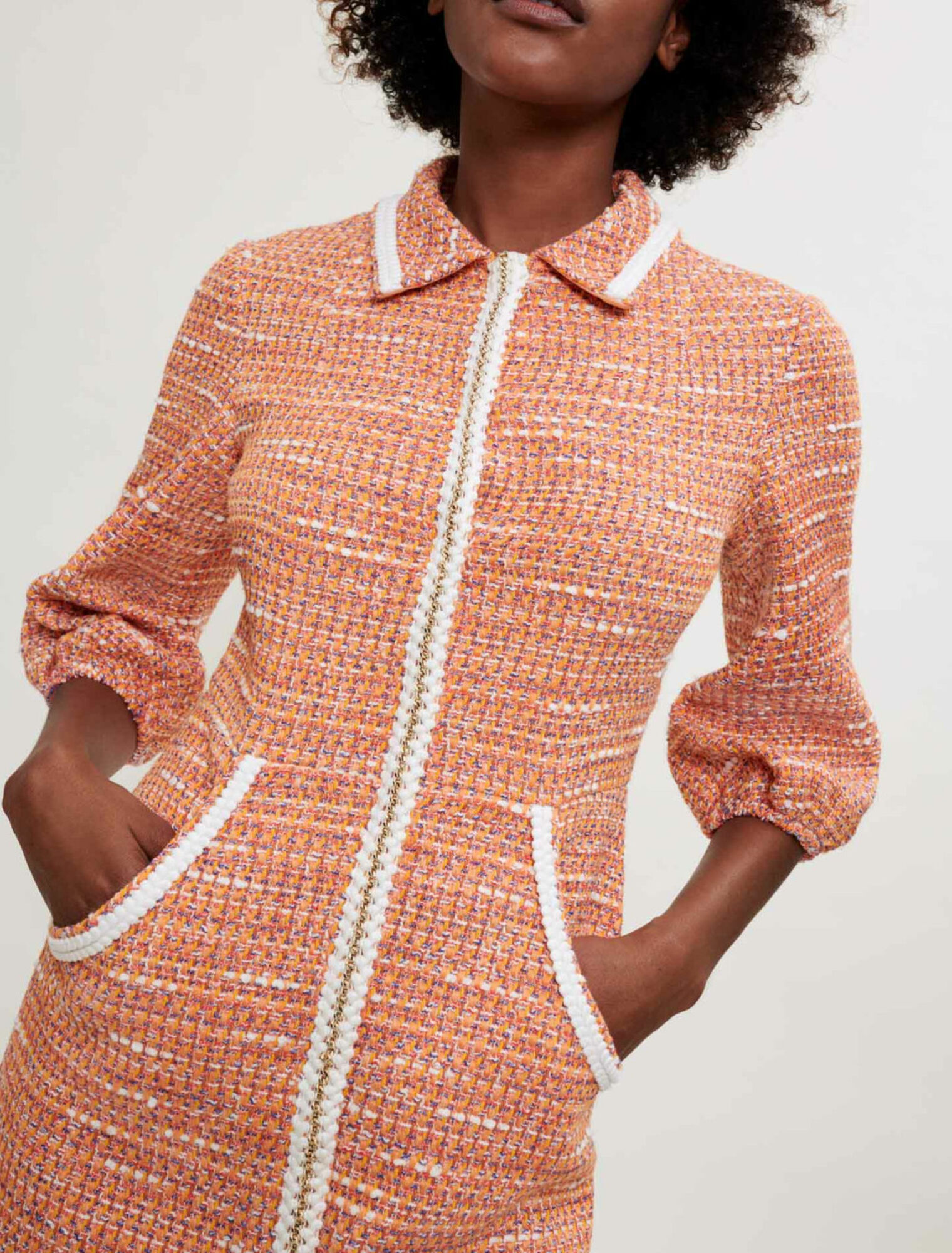 Vestido de tweed con trenzas