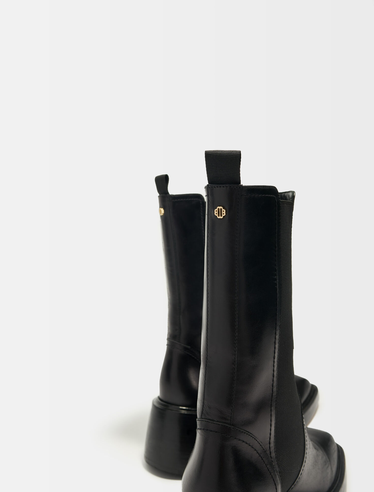 Botines de piel negra puntera cuadrada