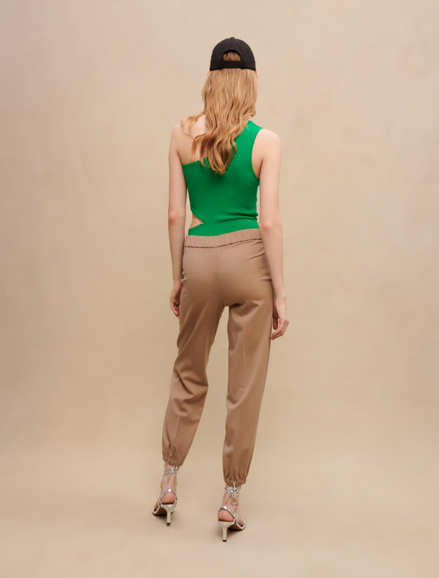 Pantalones tobilleros ajustados