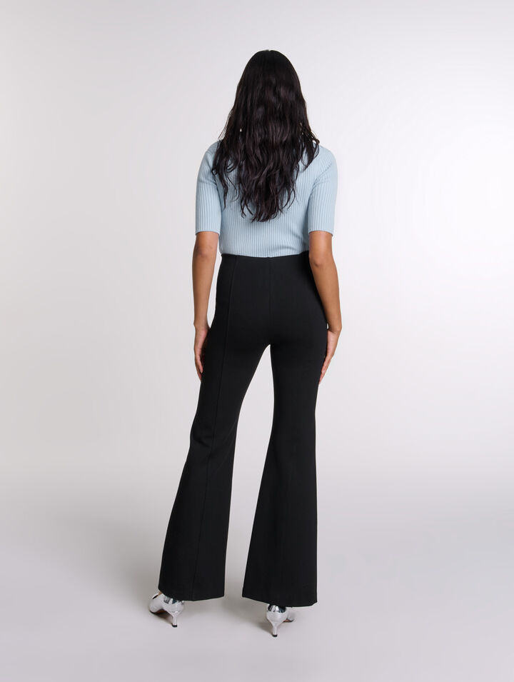 Pantalón con detalle de pedrería