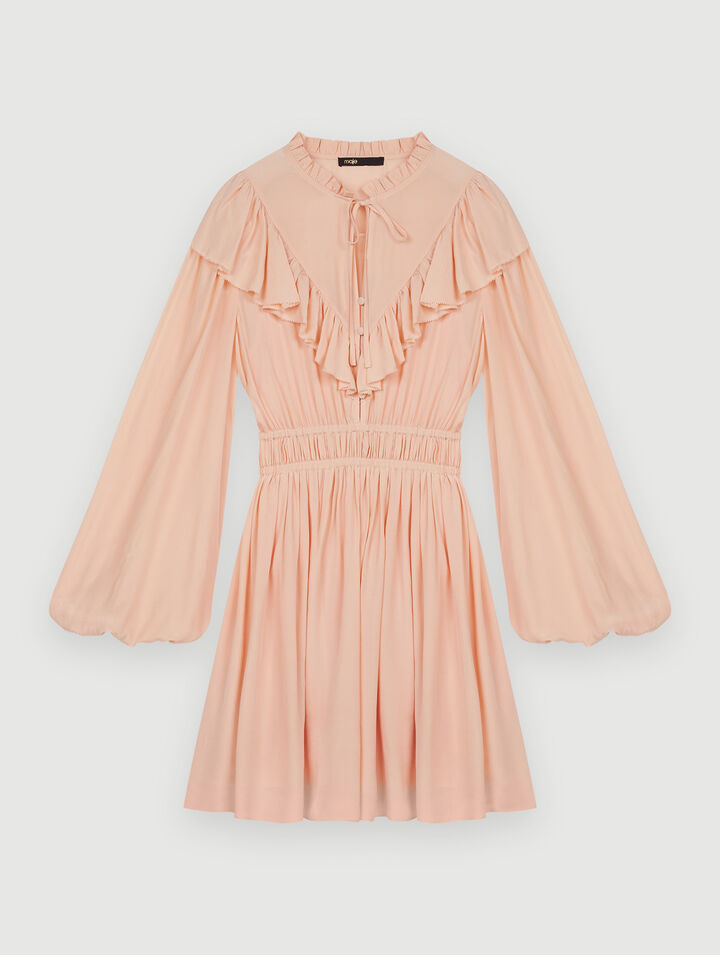 Vestido corto con volantes