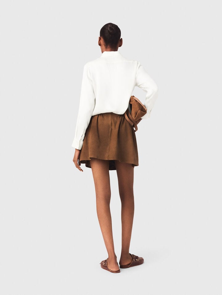 Camisa blanca de seda