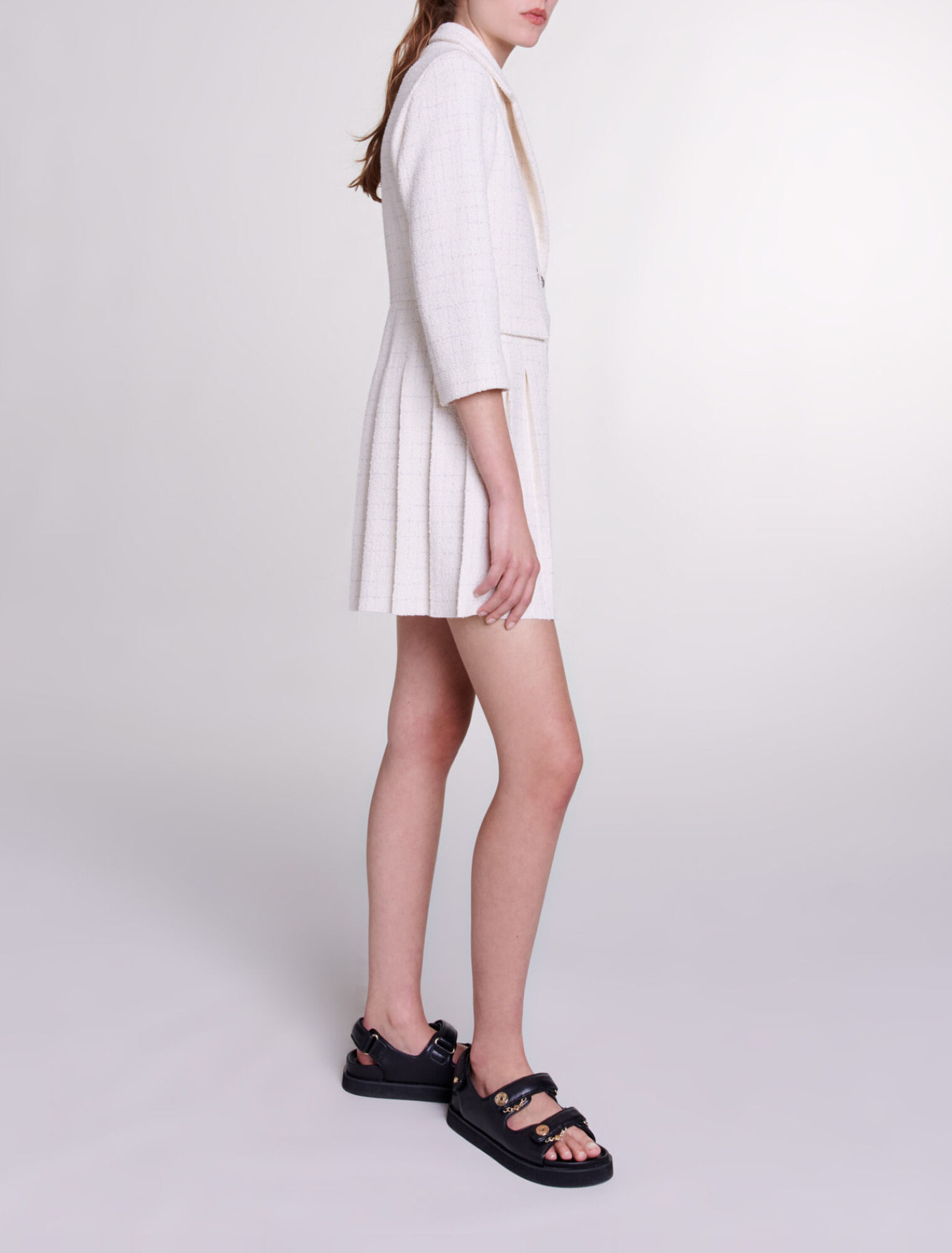 Vestido corto con botones