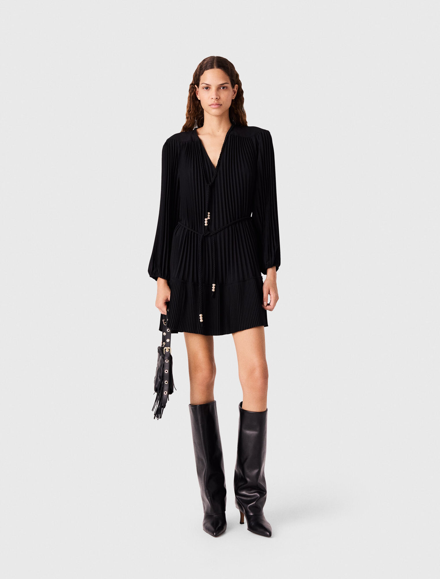 Vestido corto plisado