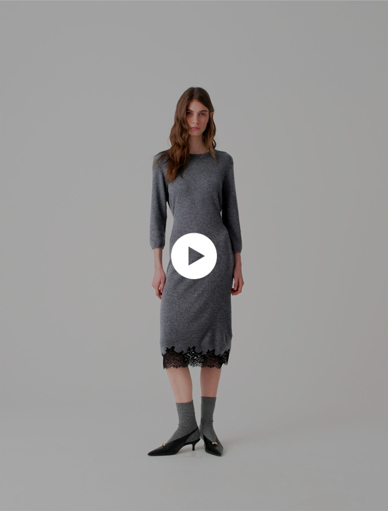 Vestido con panel de encaje