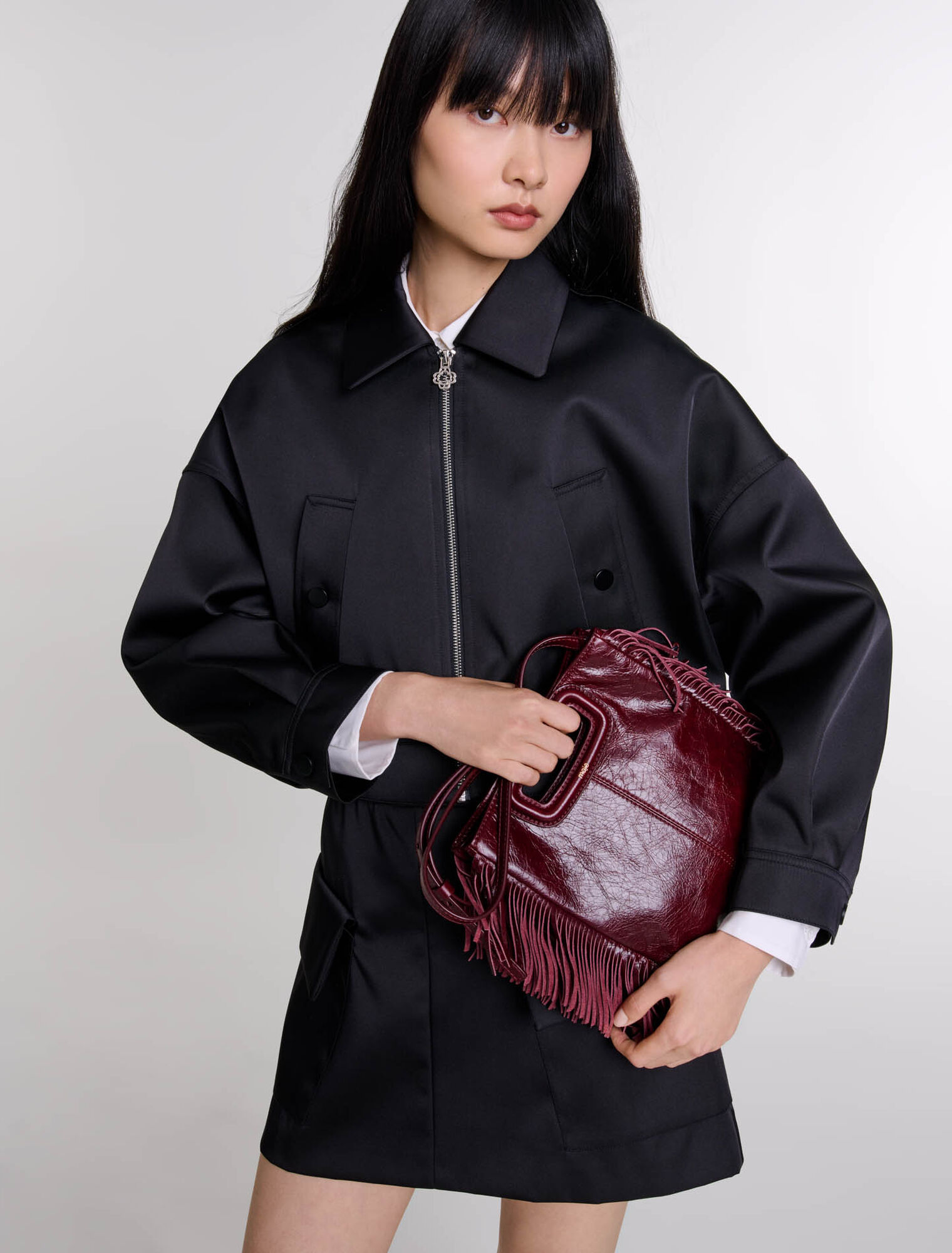 Bolso M de cuero agrietado