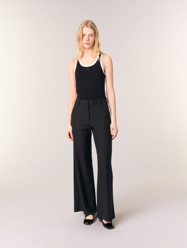 Pantalón acampanado