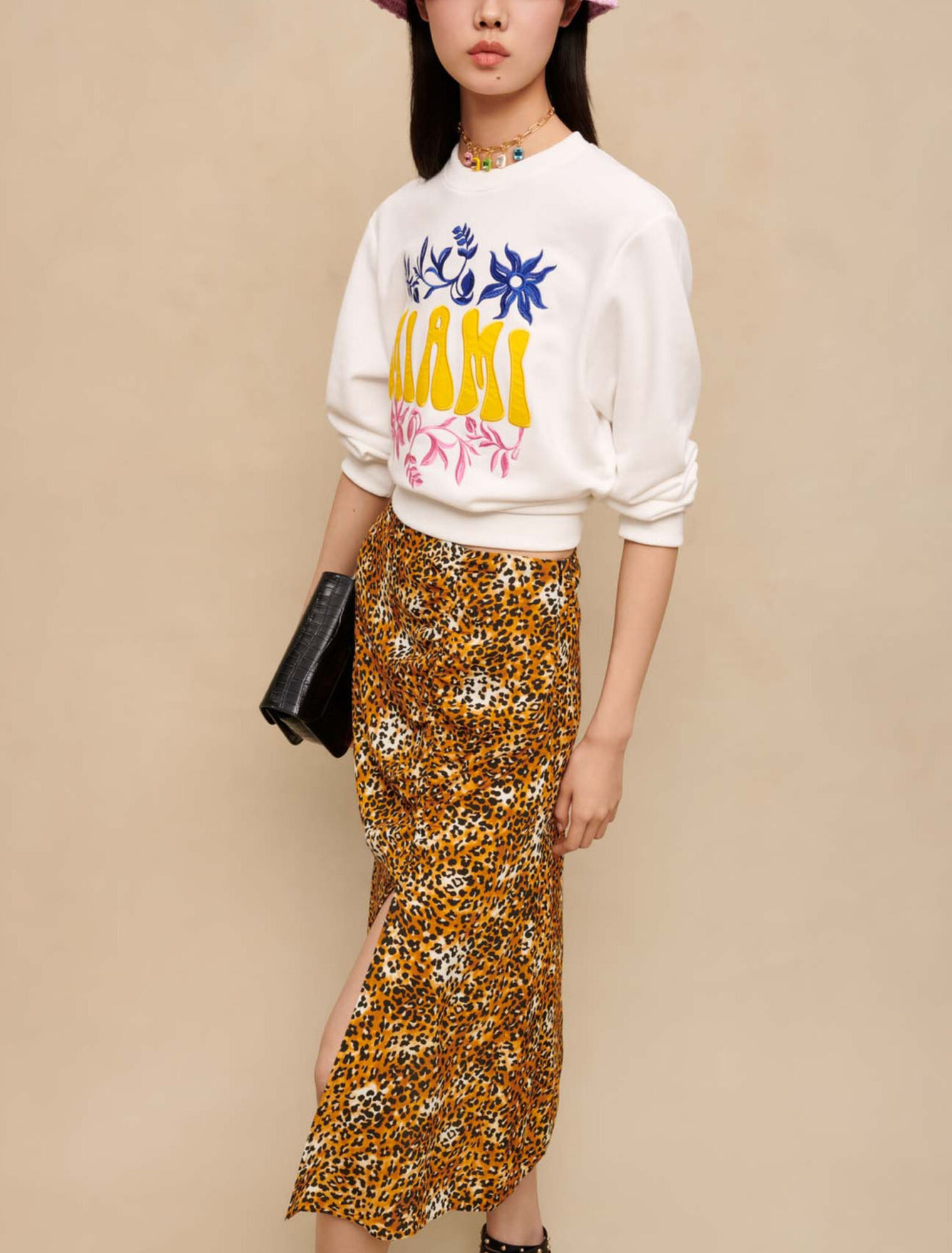 Falda midi con estampado de leopardo