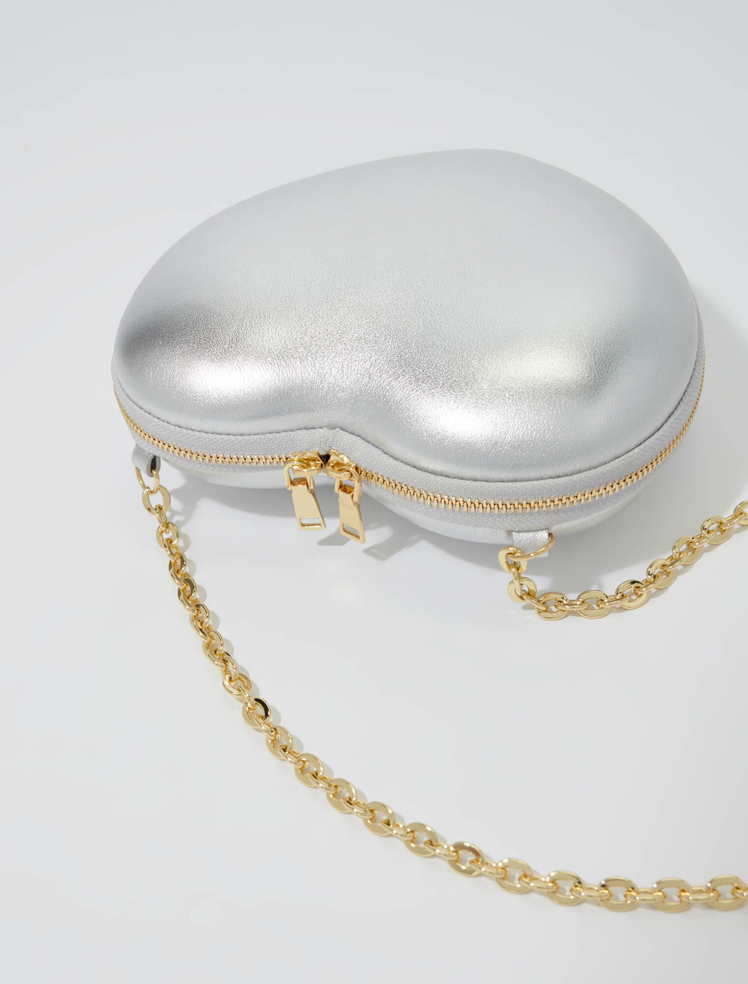 Bolso de corazón de cuero