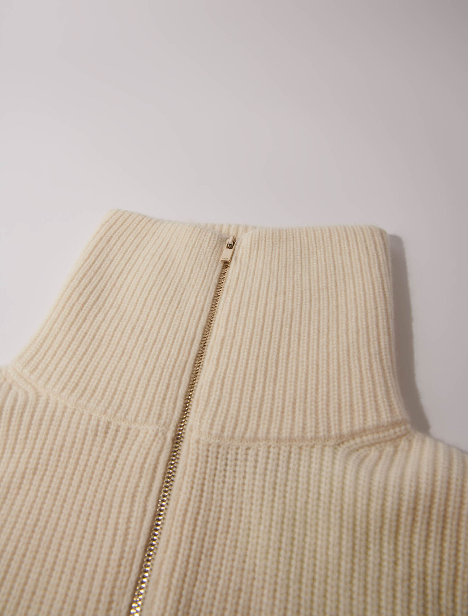 Cuello con cremallera de  cachemira