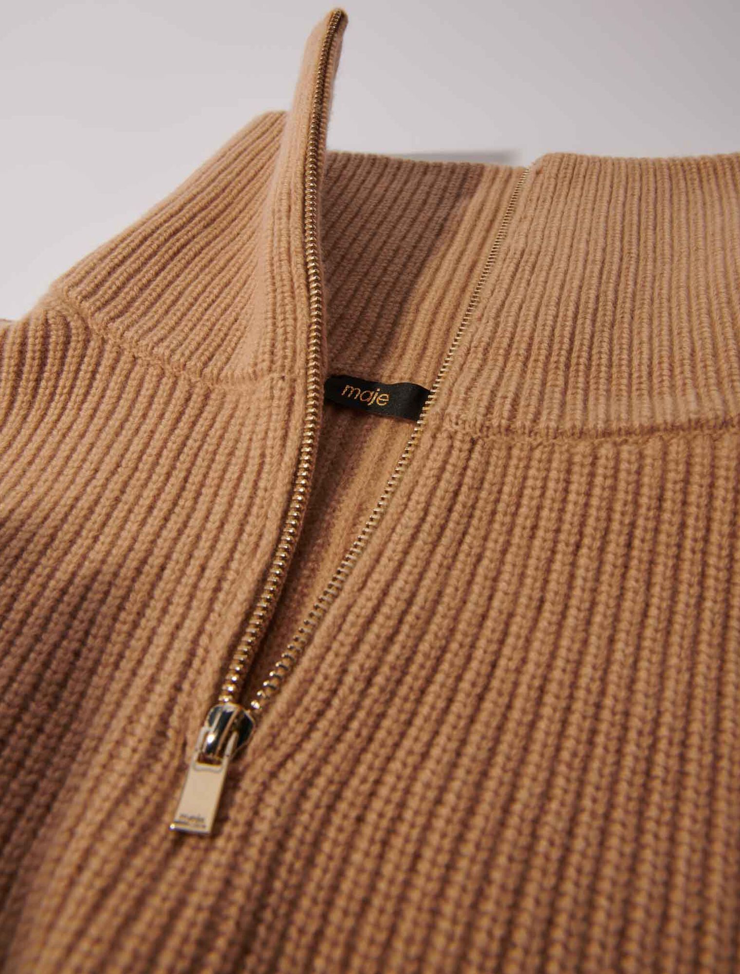 Cuello con cremallera de  cachemira