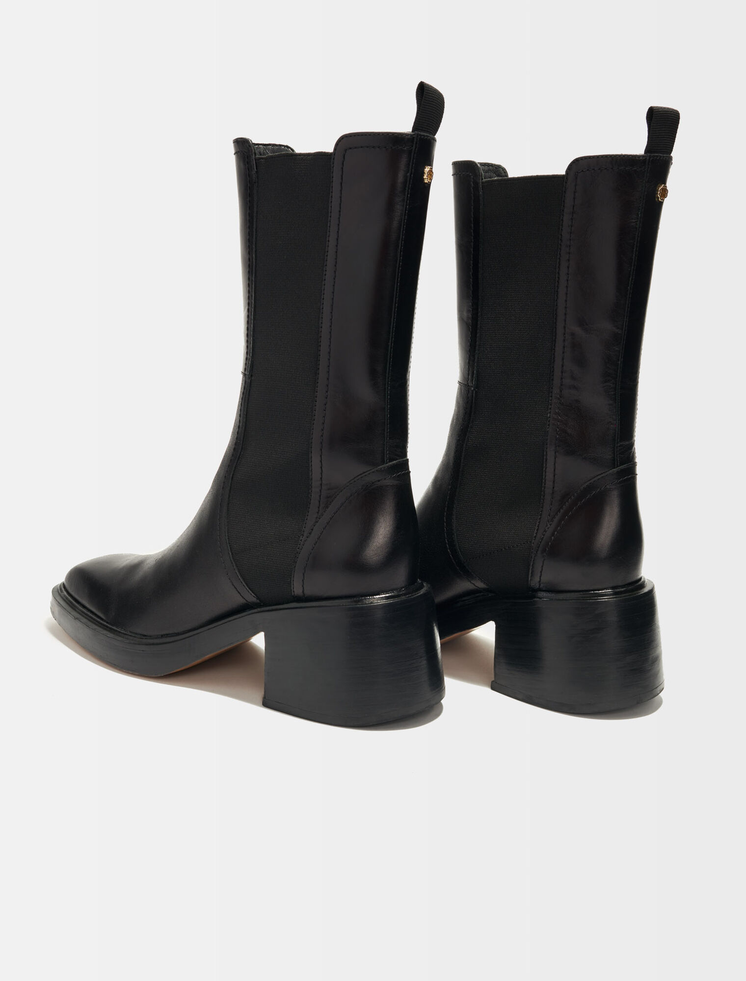 Botines de piel negra puntera cuadrada