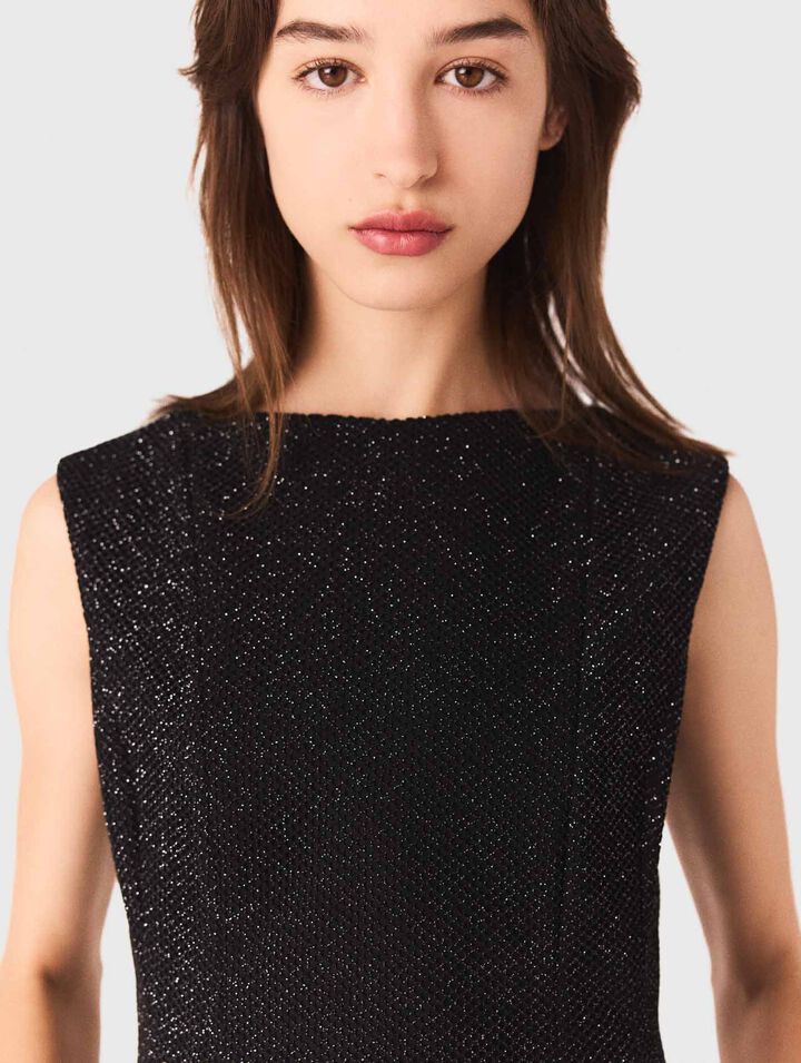 Vestido corto acampanado con strass