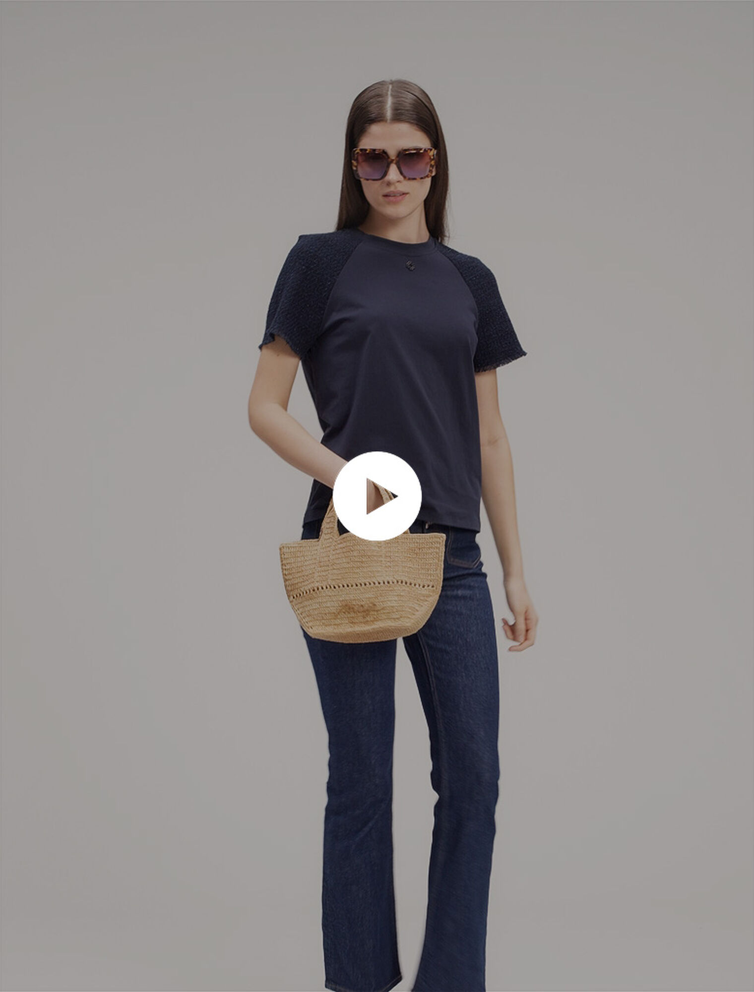 Camiseta con mangas de tweed