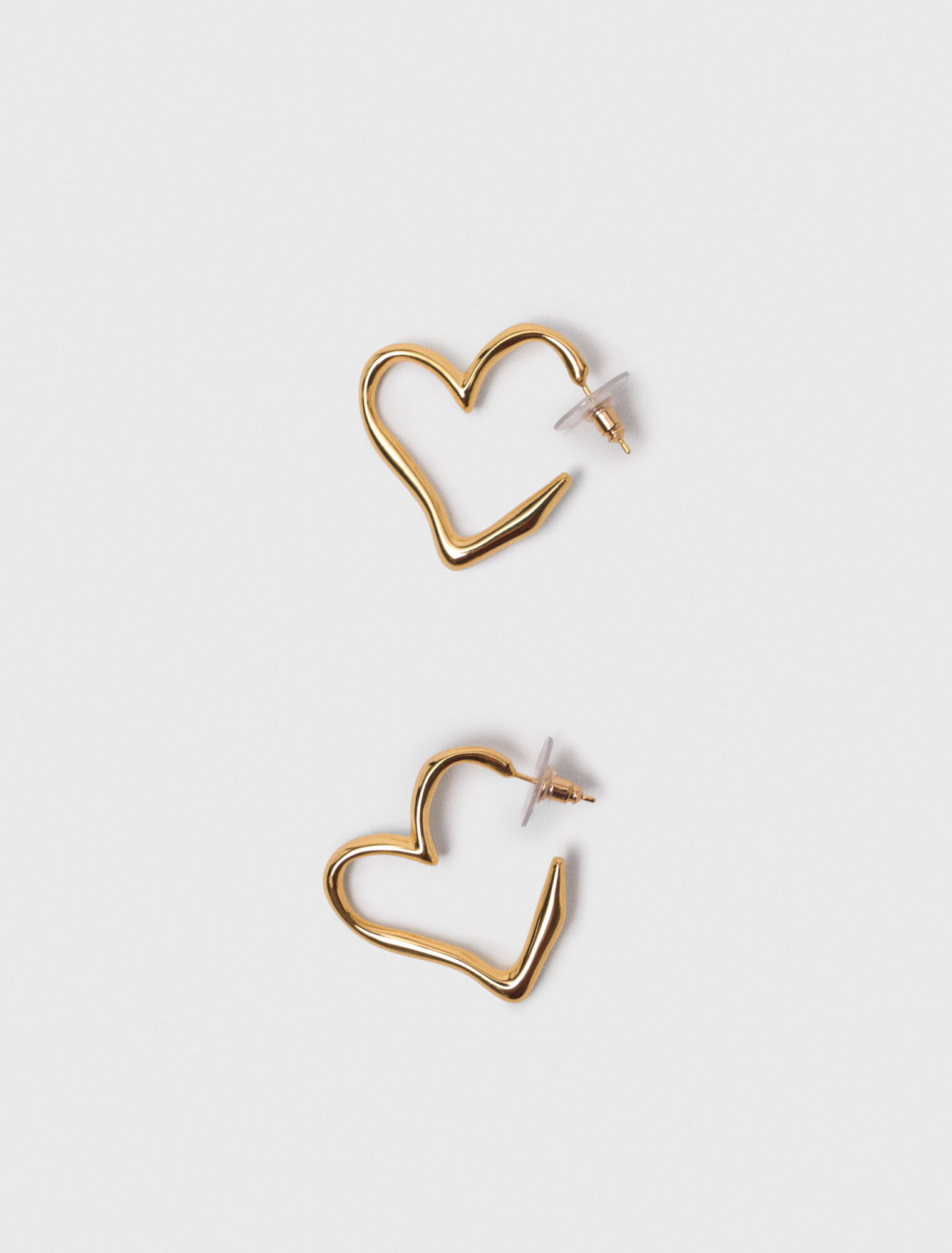 Aros corazón de latón dorado