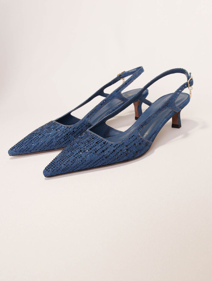Zapato de tacón en denim con strass