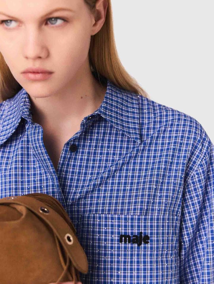 Camisa con strass y cuello extraíble