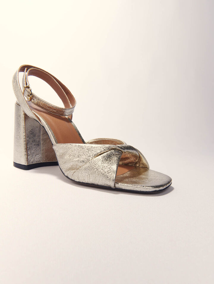 Sandalias de cuero metalizado con tacón