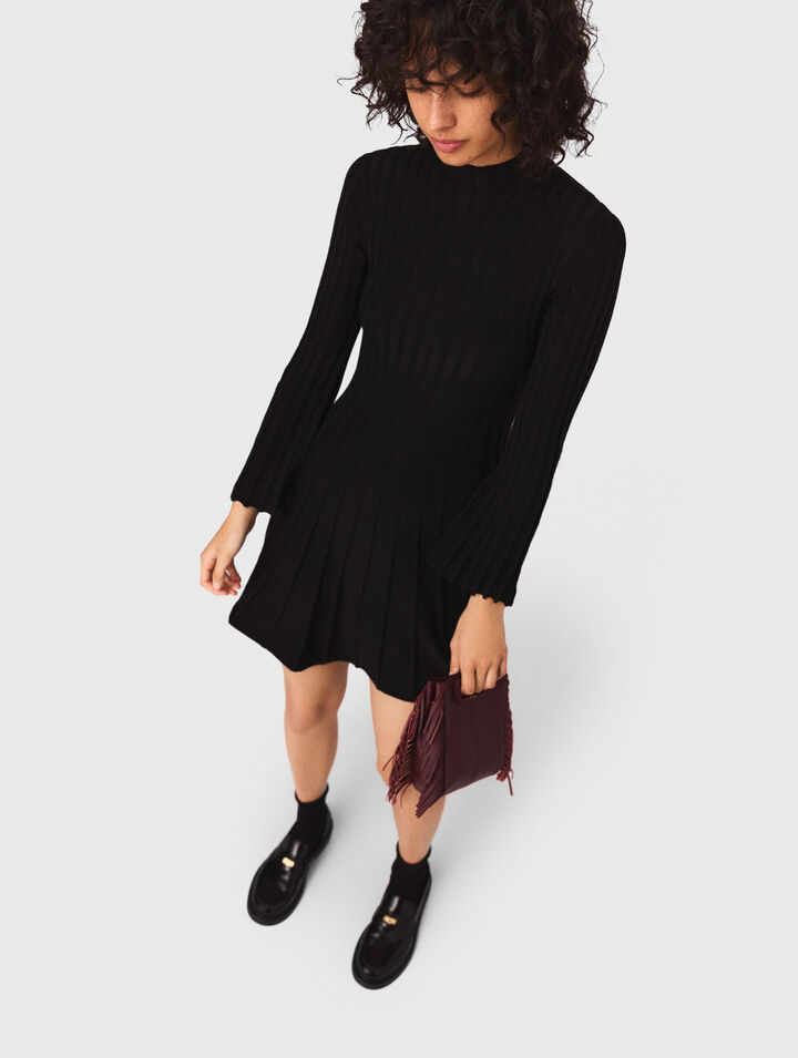 Vestido corto de punto