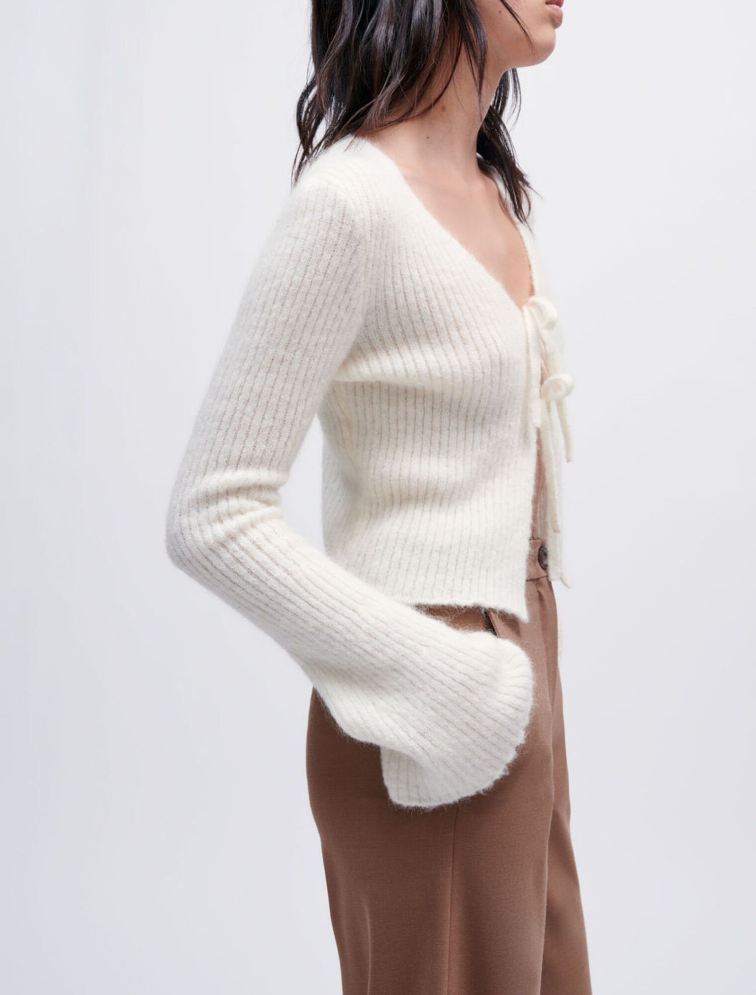 Chaqueta de punto elástico con lazos
