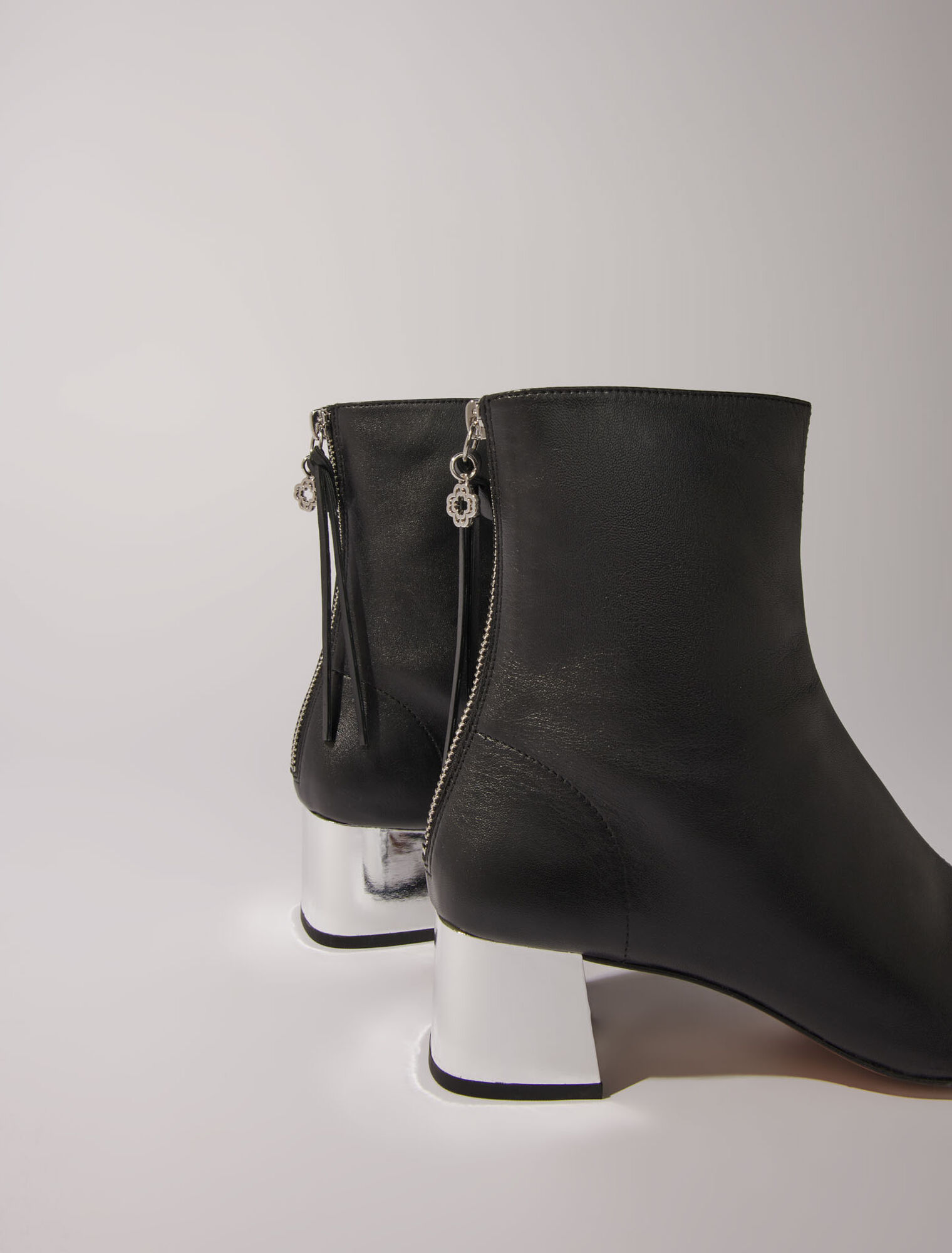 Botines de piel con punta cuadrada
