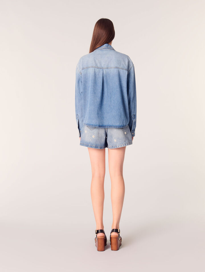 Camisa vaquera con perlas bordadas