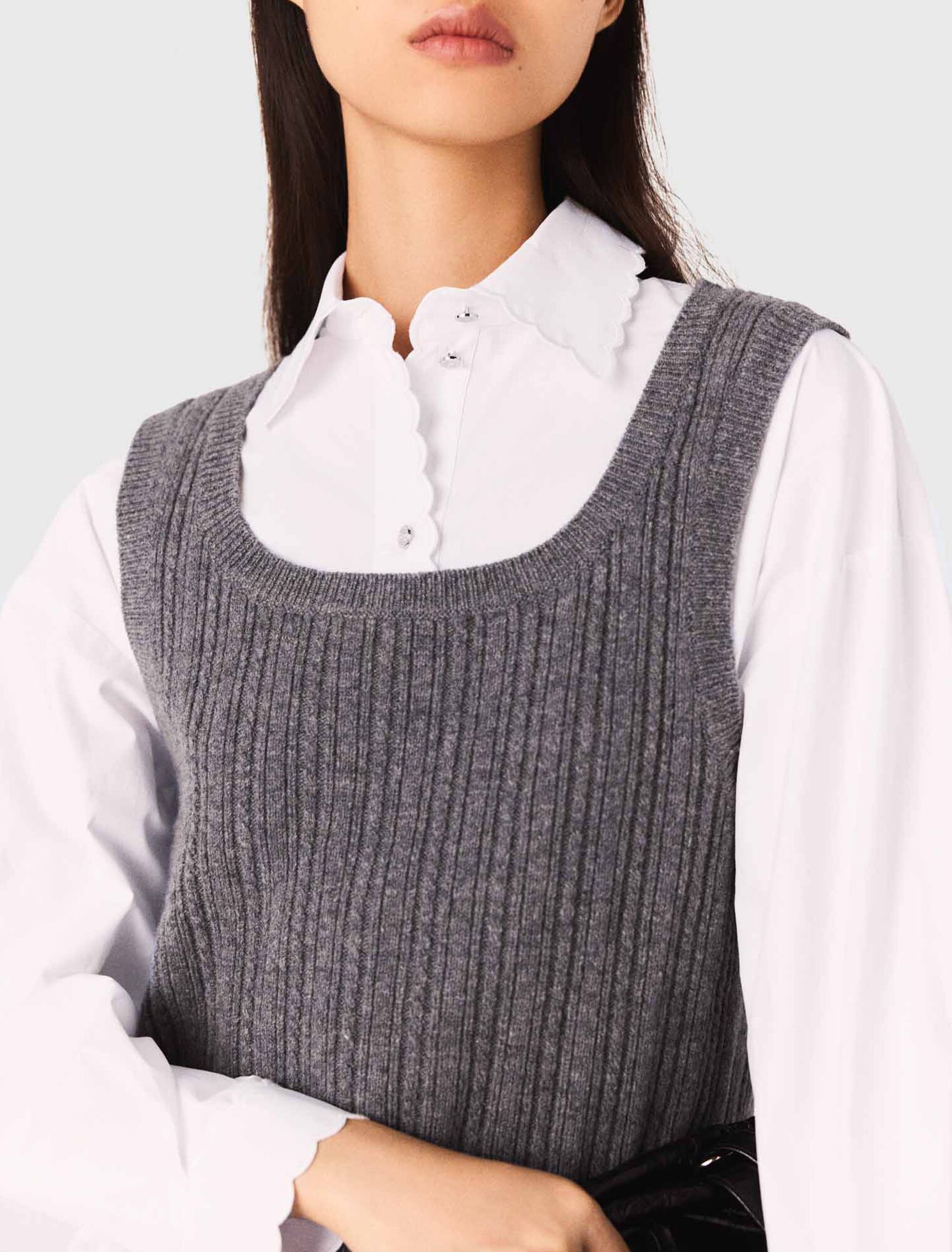 Top de punto con camisa desmontable