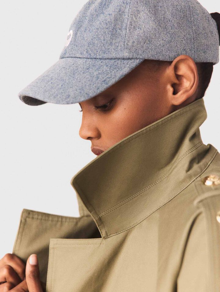 Trench clavos y cuello desmontable